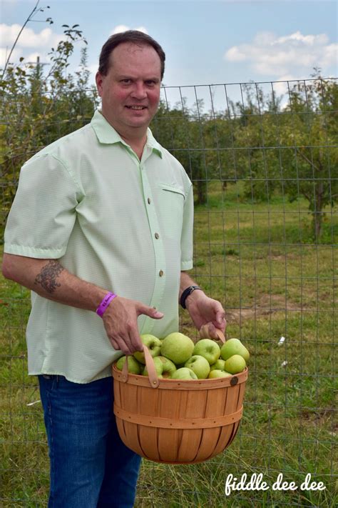 Bj reece - At BJ Reece Orchards you can pick: Apples Pumpkins Nearest u-pick farms to BJ Reece Orchards. Burt's Farm (8.7 mi) Red Apple Bar (10.2 mi) Mercier Orchards (18.3 mi) Blake Collins (18.8 mi) Fresh Farm Beef and Blueberries (21.7 mi) Nearby Cities. Ball ...